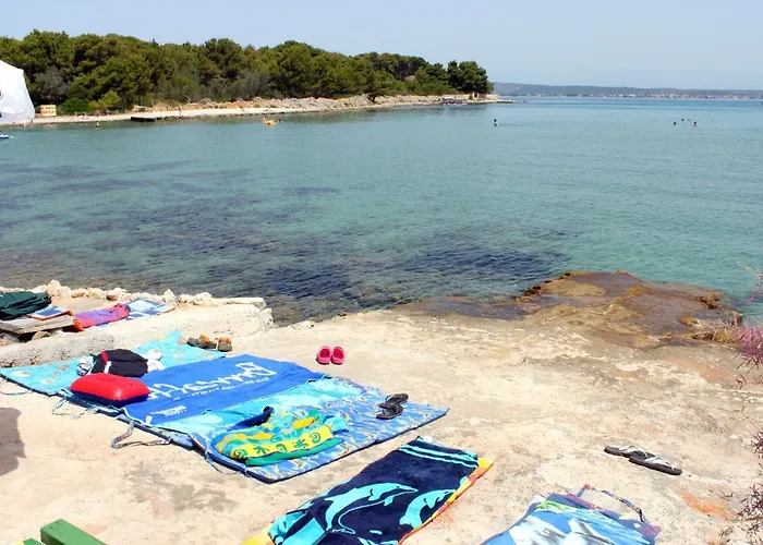 Apartments By The Sea Zdrelac, Pasman - 8287 * Banj